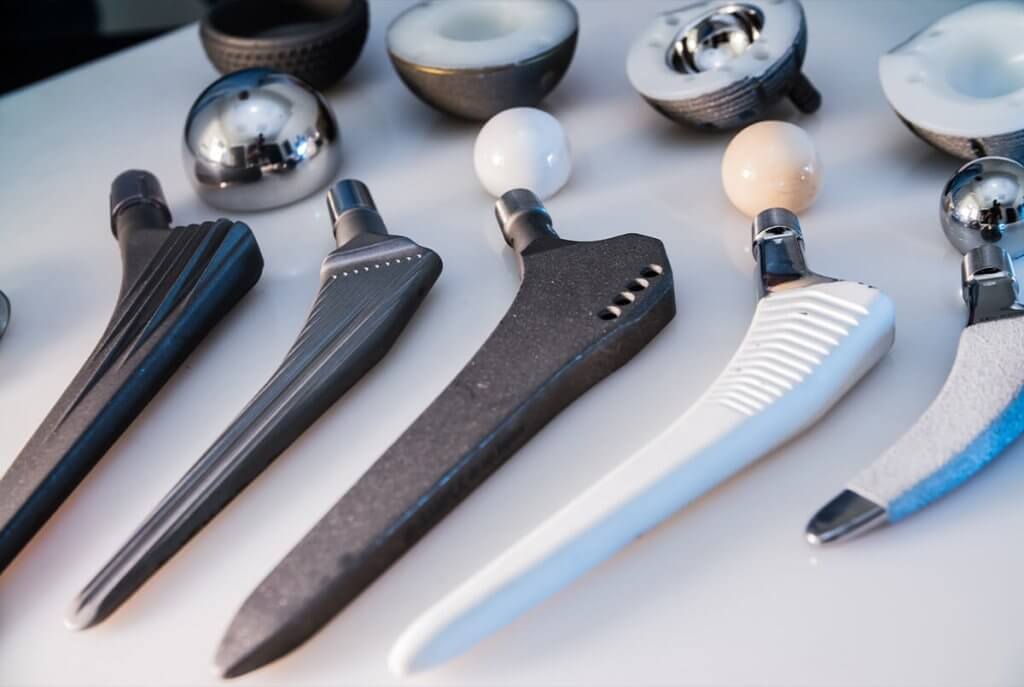 Keramik und harte Materialien