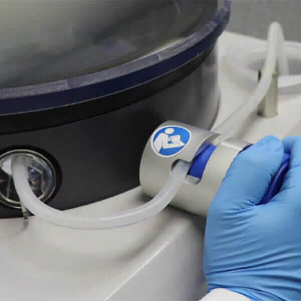 SimpliVac Vacuum Mounting System 4 SimpliVac® Vacuum Mounting System
