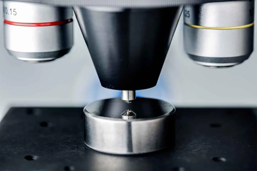 Metallography Solutions for material preparation, testing & analysis 19 Metallographic analysis using hardness testers